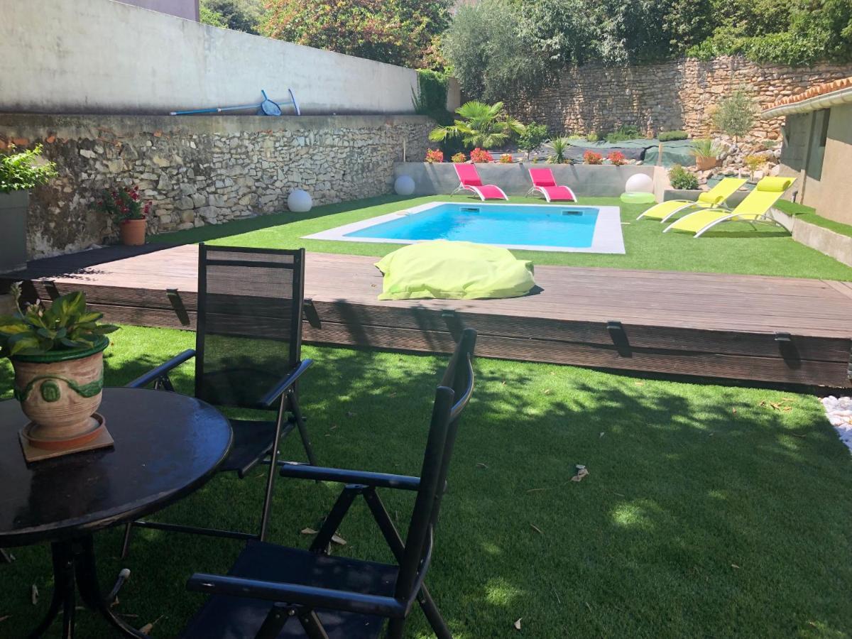 Villa Calme Avec Piscine Privee Nîmes Eksteriør bilde
